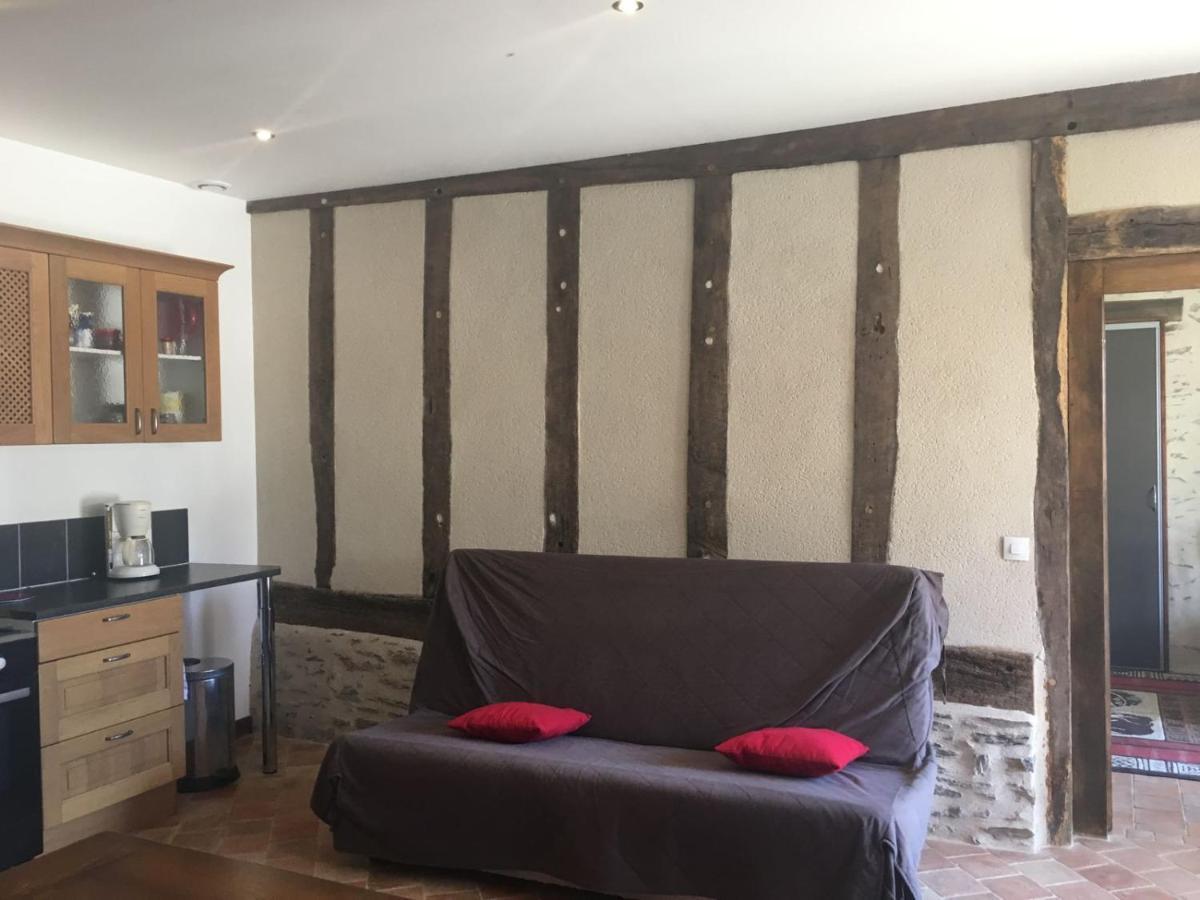 Gite A La Ferme Rouëssé-Vassé Exterior foto